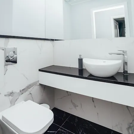 Pobookowane Chmielna Old Town * Gdansk