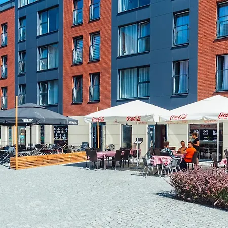 Pobookowane Chmielna Old Town