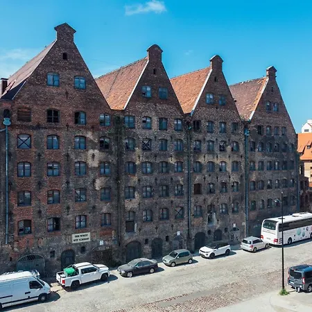Pobookowane Chmielna Old Town Gdansk