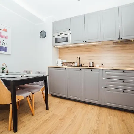 Pobookowane Chmielna Old Town Gdansk