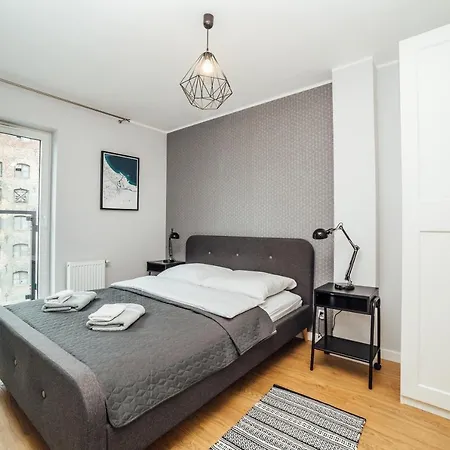 Pobookowane Chmielna Old Town *