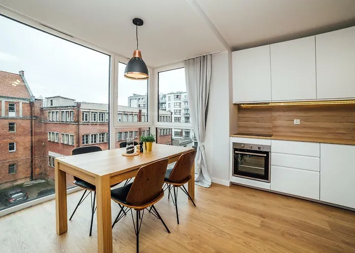 Pobookowane Chmielna Old Town *