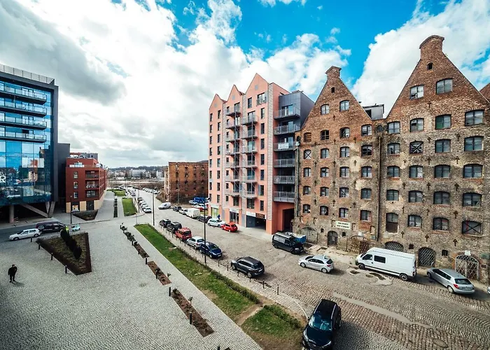 Pobookowane Chmielna Old Town Apartment *