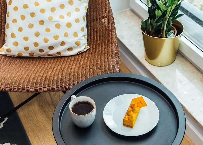 Pobookowane Chmielna Old Town 아파트